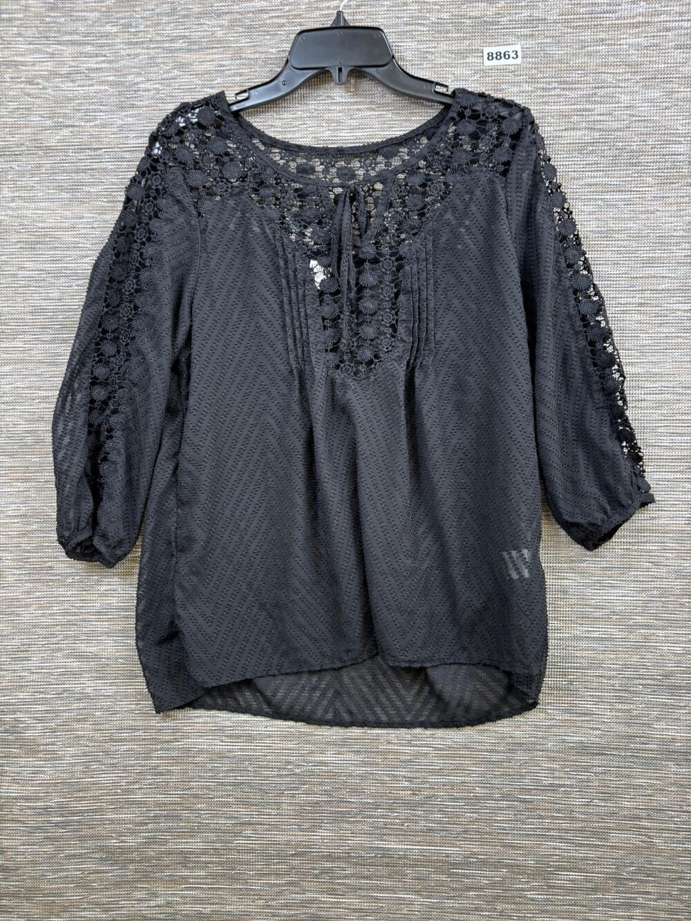 Bila Blouse Womens Size M Black Crochet Lace Pleated Sheer 3/4 Sleeve Tunic Top